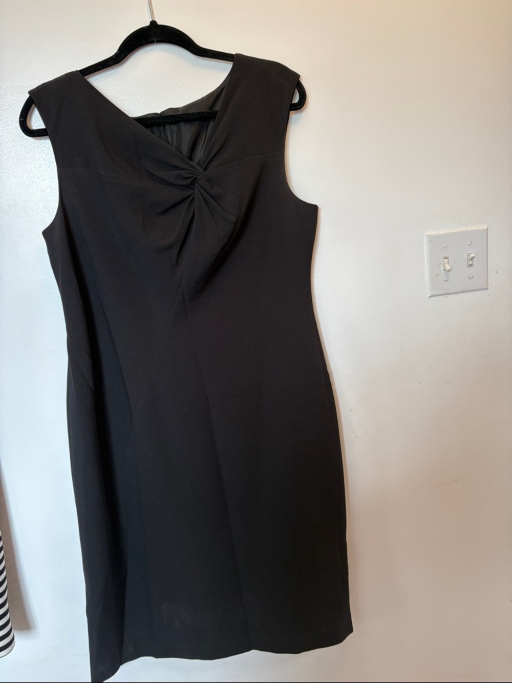 Kasper Black Sleeveless Twist-Front Sheath Dress